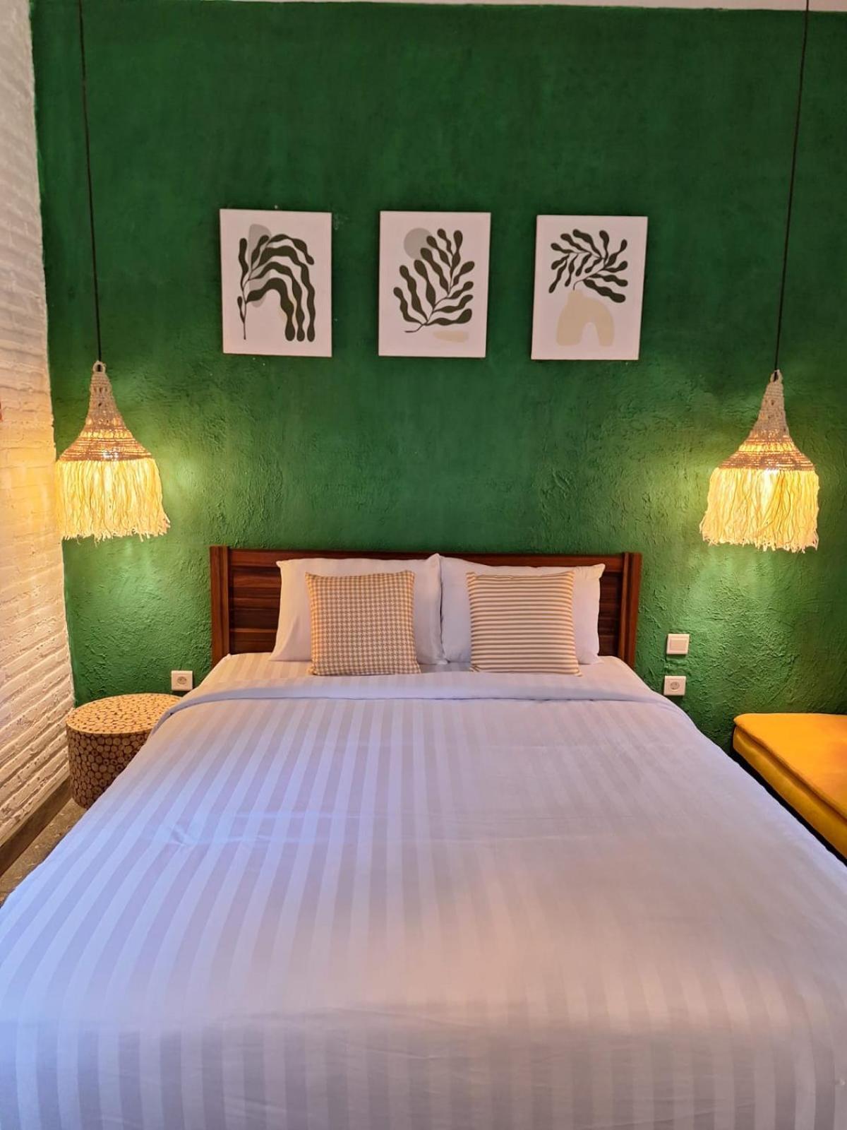 Inn House Homestay Dadapan Exterior photo
