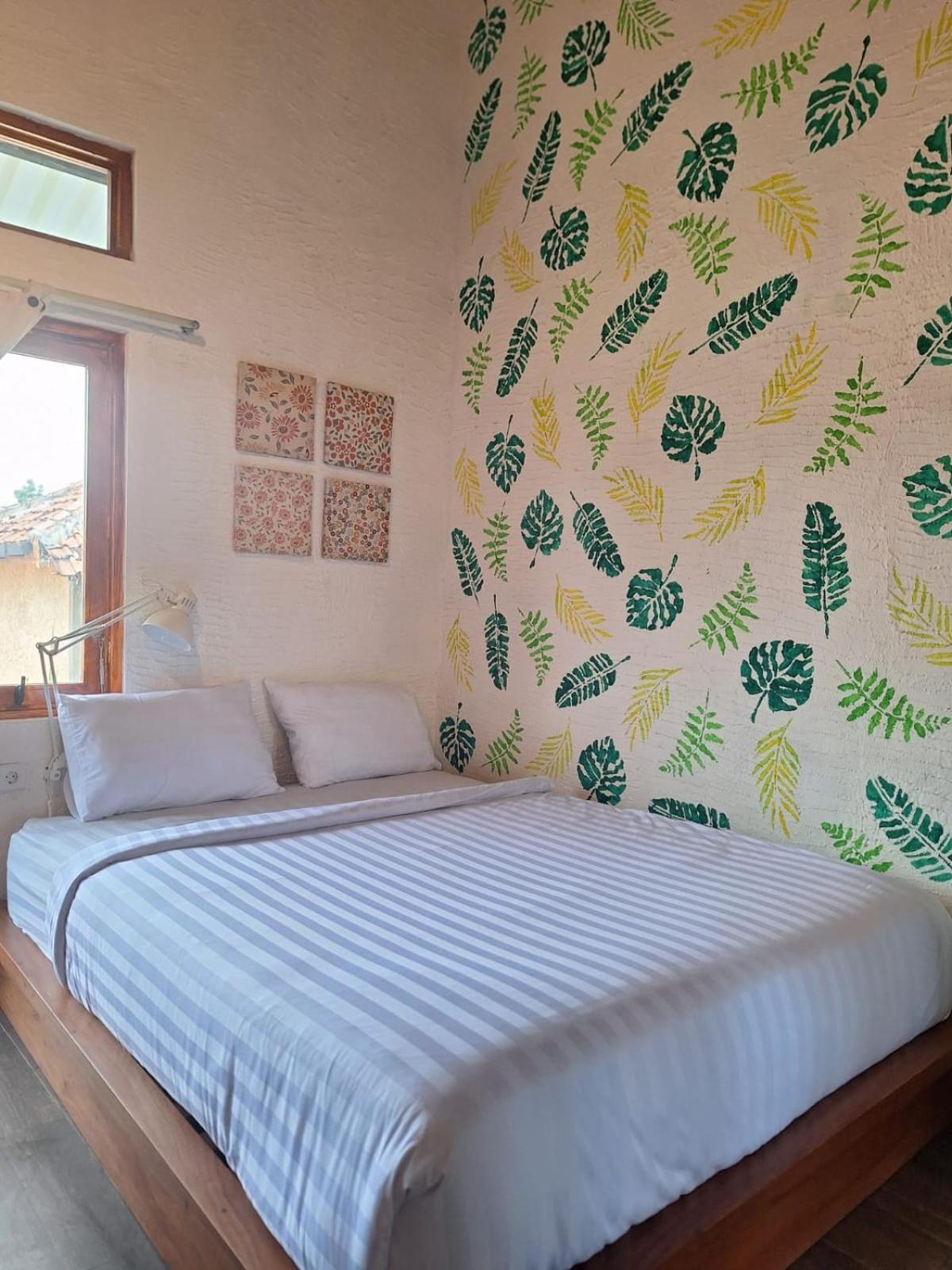 Inn House Homestay Dadapan Exterior photo